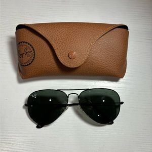Ray-Ban Aviator Sunglasses